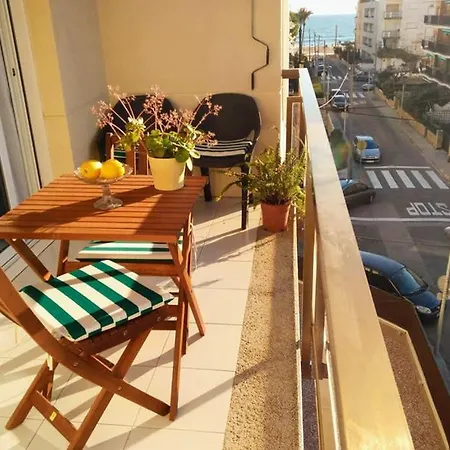 Apartamento En A 100m De La Playa