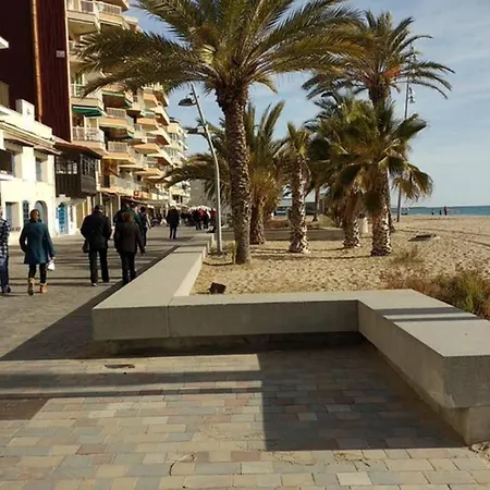 Apartamento En A 100m De La Playa Apartment Calafell
