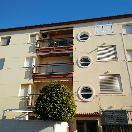 Apartamento En A 100m De La Playa Apartment Calafell